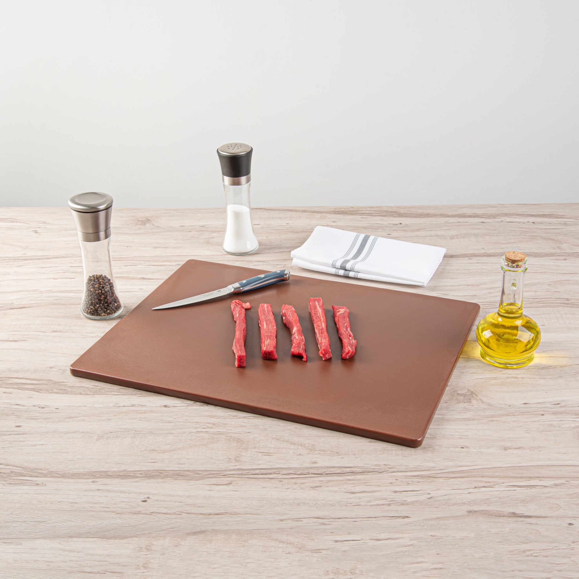 Chef 101 Brown Plastic Cutting Board - 20" x 15" - 10 count box
