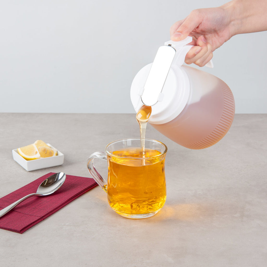 Chef 101 32 oz White Plastic All Purpose / Syrup Dispenser - 5 1/2" x 4 1/2" x 5 3/4" - 10 count box