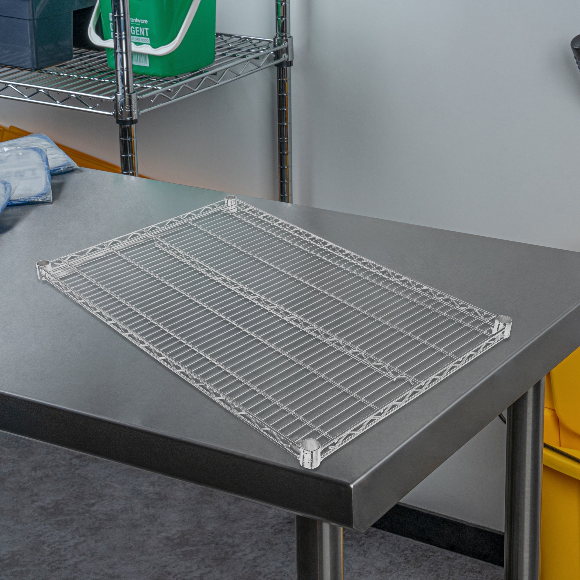 Chef 101 NSF Chrome Shelf - 24" x 36" - 4 count box