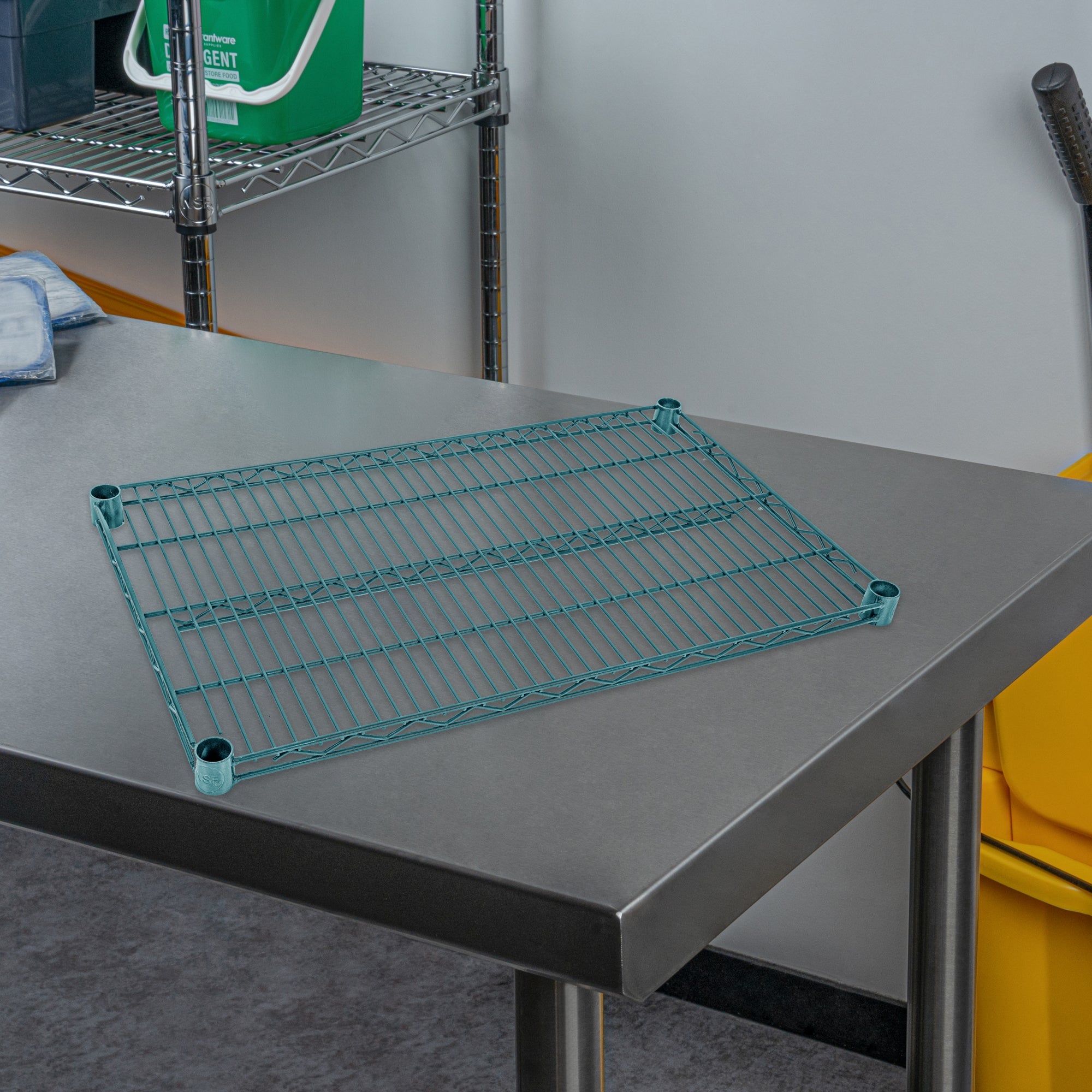 Chef 101 NSF Green Epoxy Shelf - Corrosion-Resistant - 18" x 30" - 4 count box