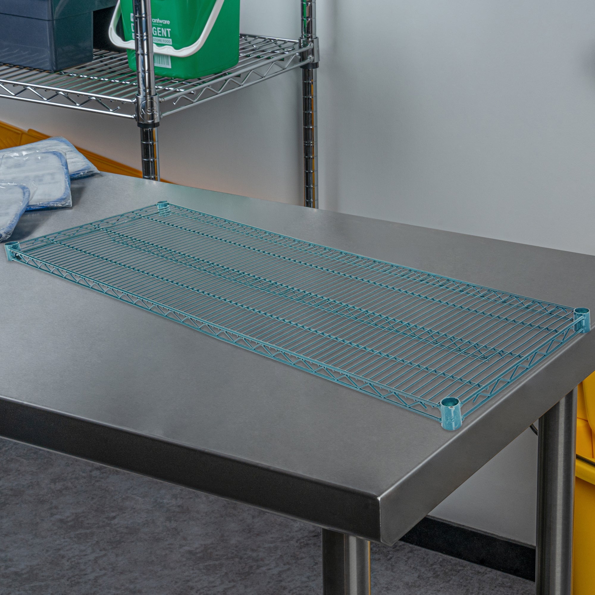 Chef 101 NSF Green Epoxy Shelf - Corrosion-Resistant - 18" x 60" - 4 count box