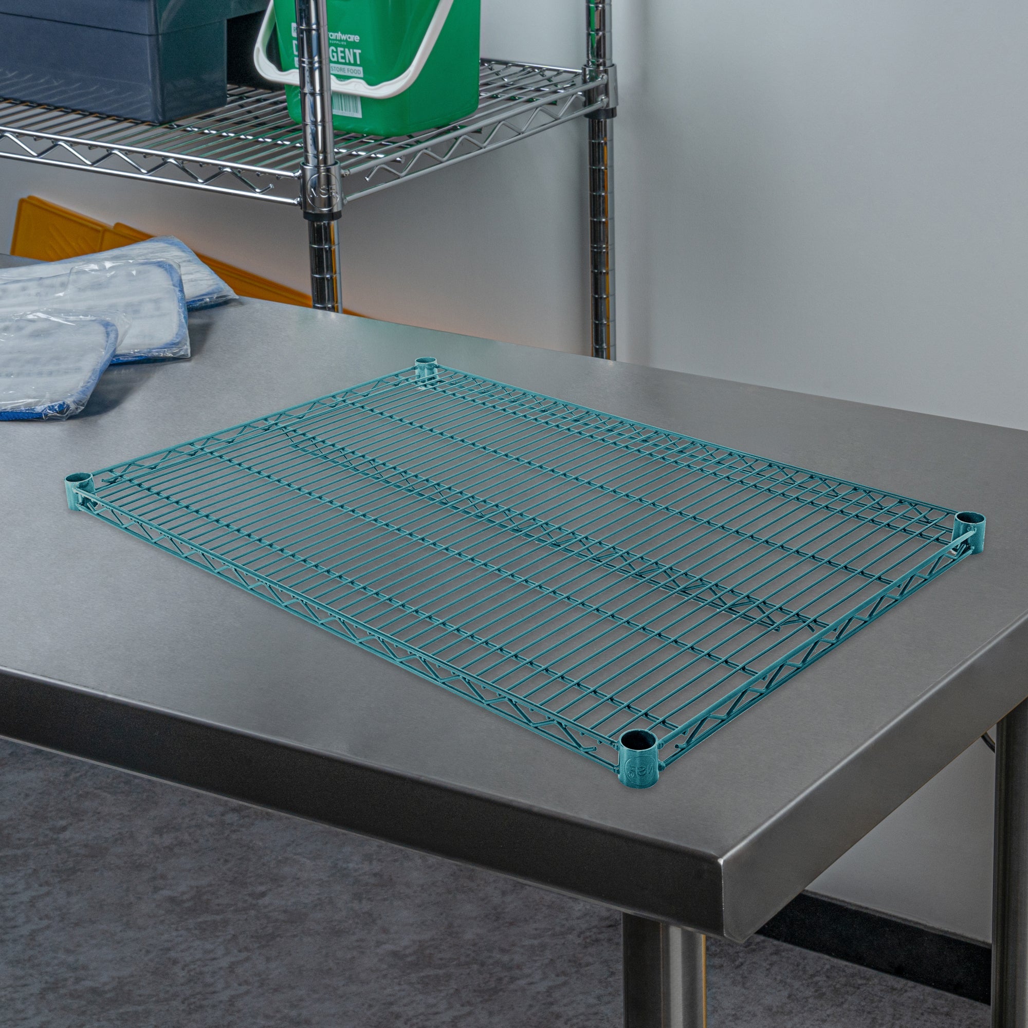 Chef 101 NSF Green Epoxy Shelf - Corrosion-Resistant - 24" x 36" - 4 count box