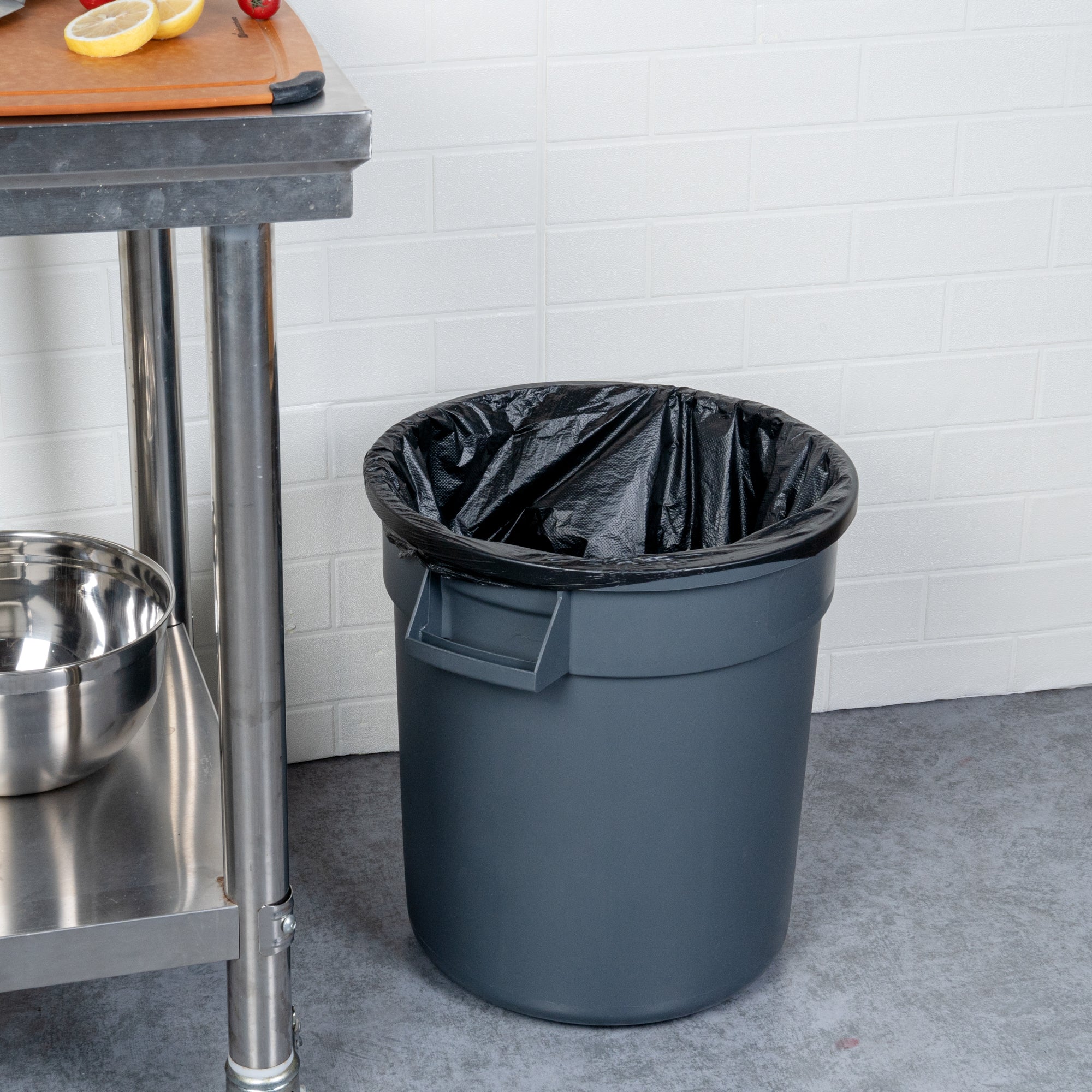 RW Clean 10 gal Gray Plastic Commercial Trash Can / Ingredient Bin - 18 1/4" x 15 3/4" x 17 1/4" - 1 count box