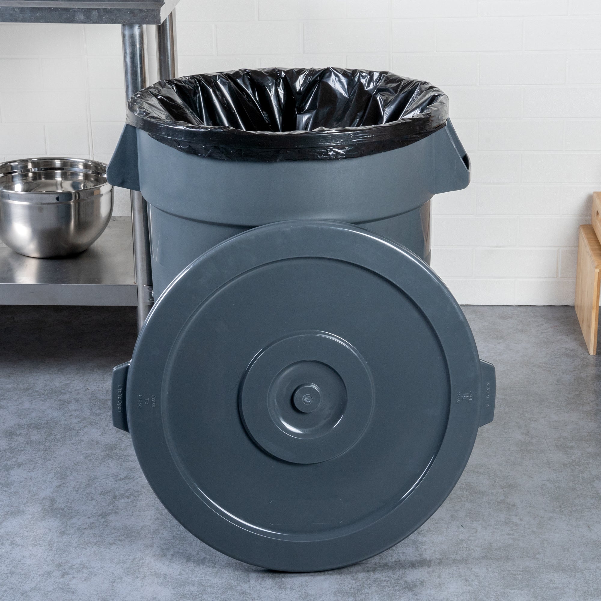RW Clean Gray Plastic Commercial Trash Can / Ingredient Bin Lid - Fits 32 gal - 1 count box