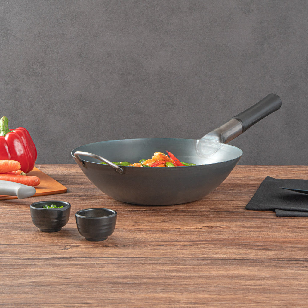 Motomori 12" Black Carbon Steel Flat Bottom Wok / Stir Fry Pan - Pre-seasoned, with Wooden Handle - 1 count box