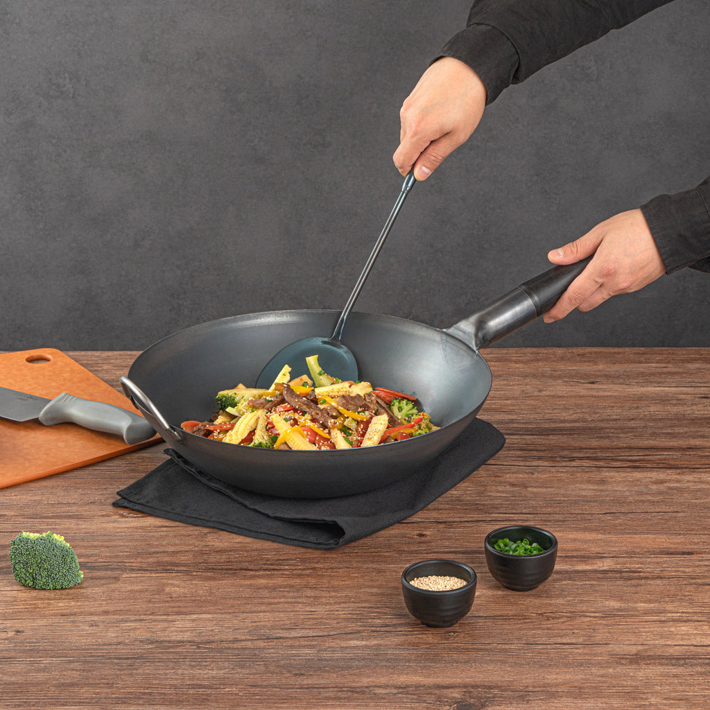 Motomori 14" Black Carbon Steel Flat Bottom Wok / Stir Fry Pan - Pre-seasoned, with Wooden Handle - 1 count box