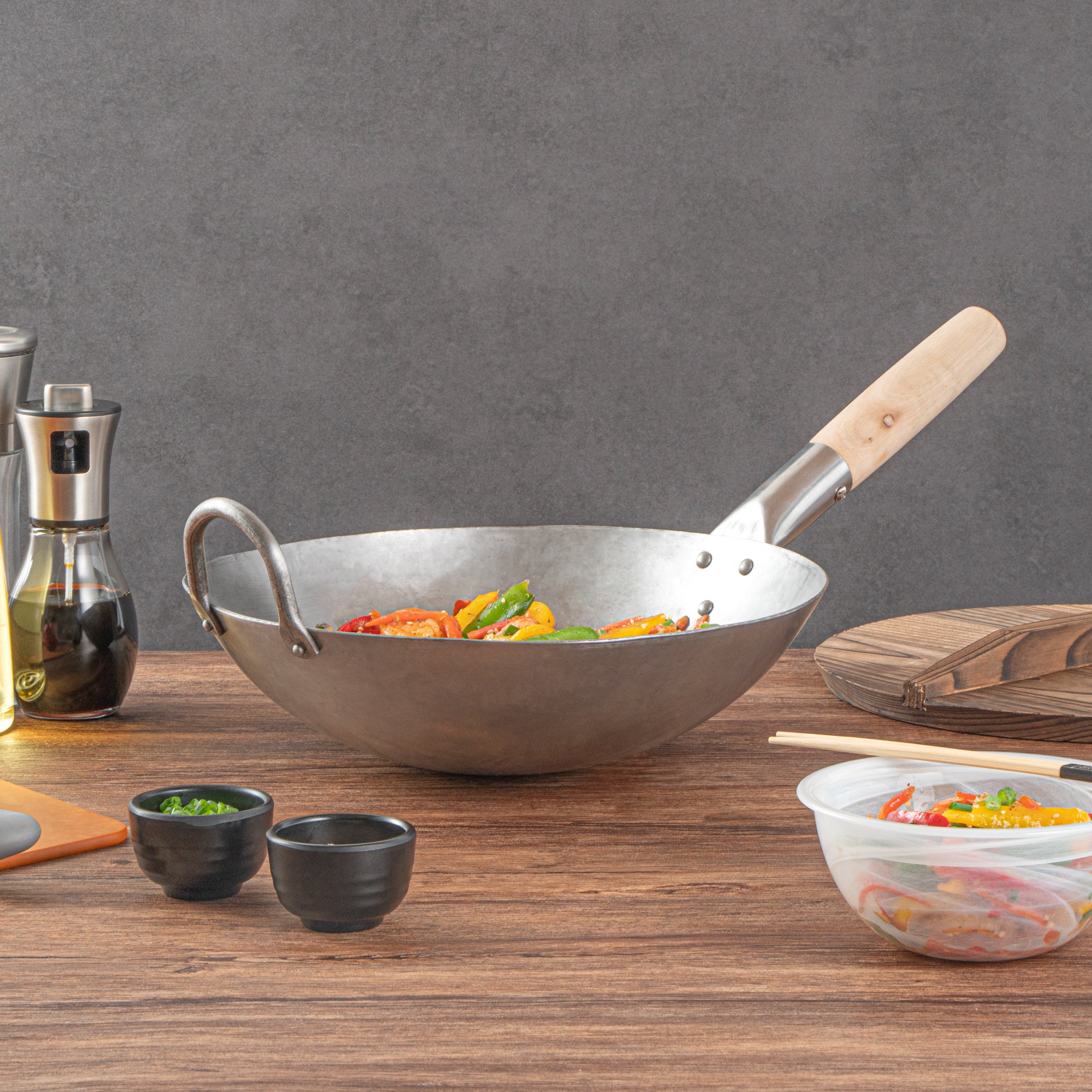 Motomori 12" Carbon Steel Round Bottom Wok / Stir Fry Pan - Hand Hammered, with Wooden Handle - 1 count box