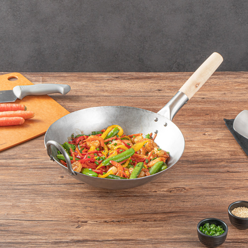 Motomori 12" Carbon Steel Round Bottom Wok / Stir Fry Pan - Hand Hammered, with Wooden Handle - 10 count box