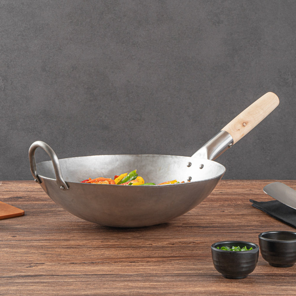 Motomori 12" Carbon Steel Round Bottom Wok / Stir Fry Pan - Hand Hammered, with Wooden Handle - 10 count box