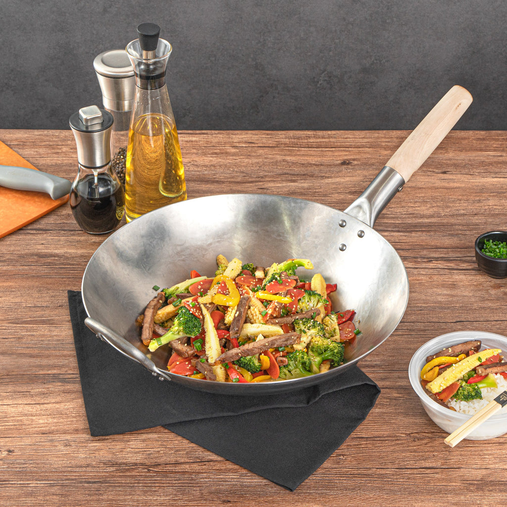 Motomori 14" Carbon Steel Round Bottom Wok / Stir Fry Pan - Hand Hammered, with Wooden Handle - 1 count box