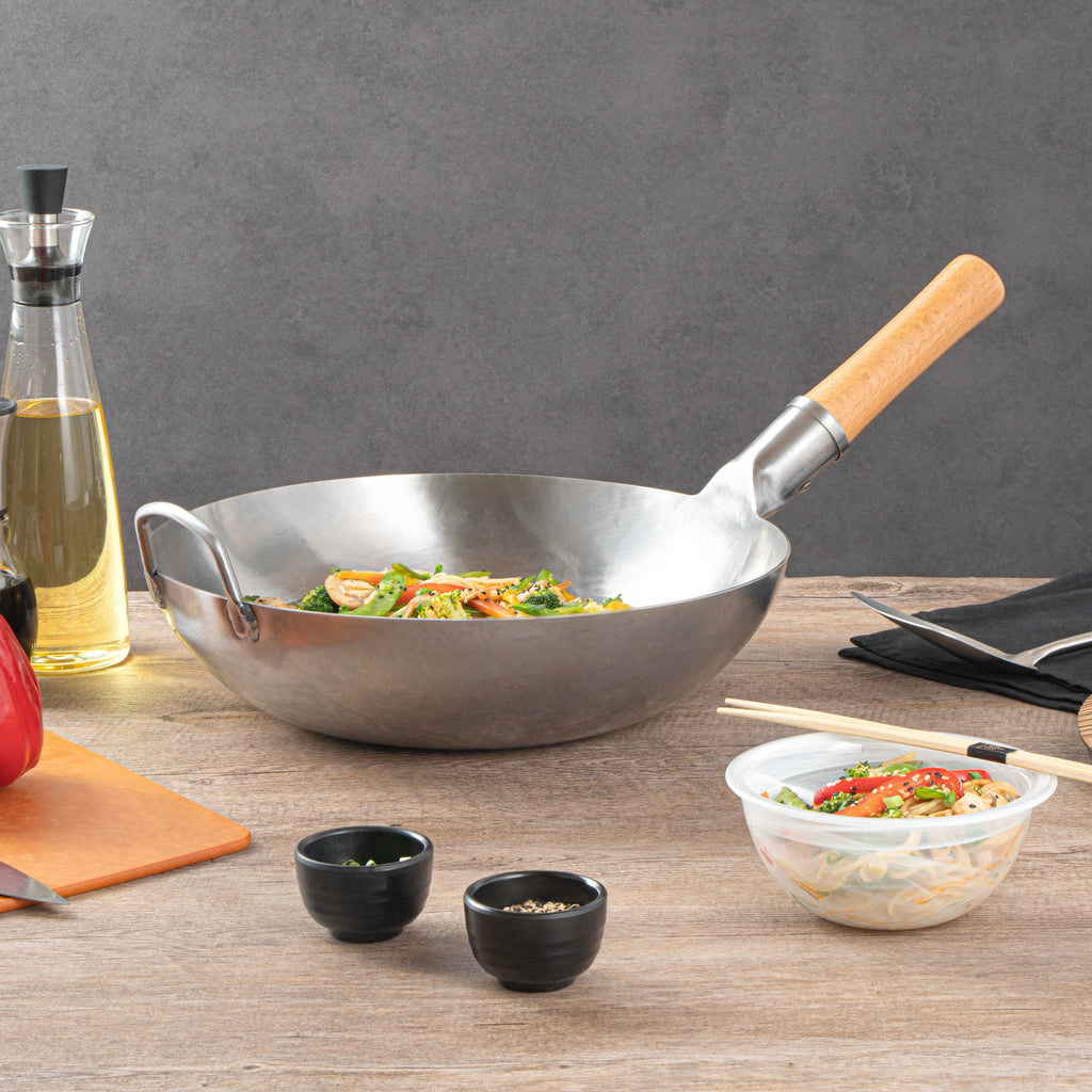 Motomori 13 1/2" Carbon Steel Flat Bottom Wok / Stir Fry Pan - Hand Hammered, with Wooden Handle - 1 count box
