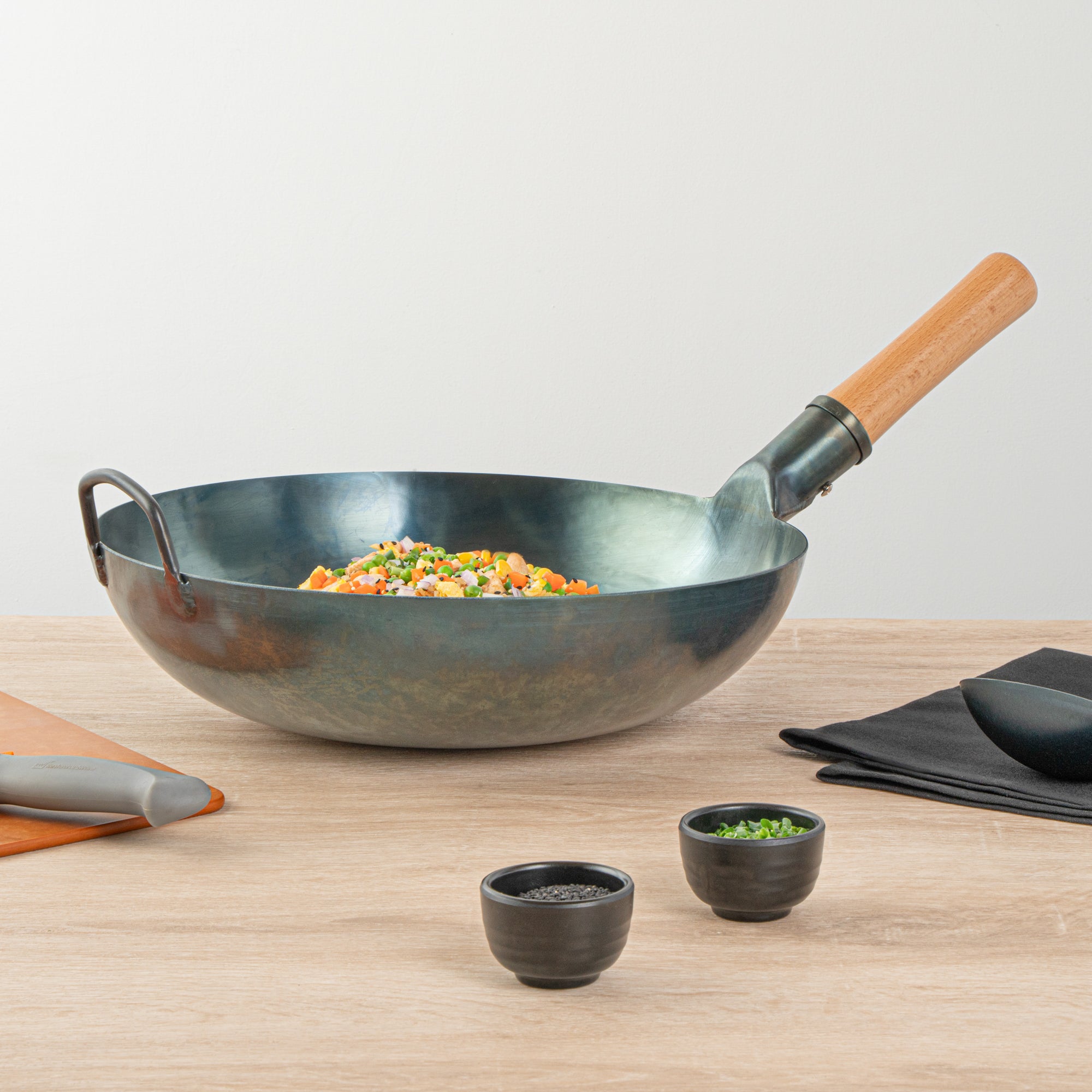 Motomori 14" Blue Carbon Steel Flat Bottom Wok / Stir Fry Pan - Hand Hammered, Pre-seasoned, with Wooden Handle - 1 count box