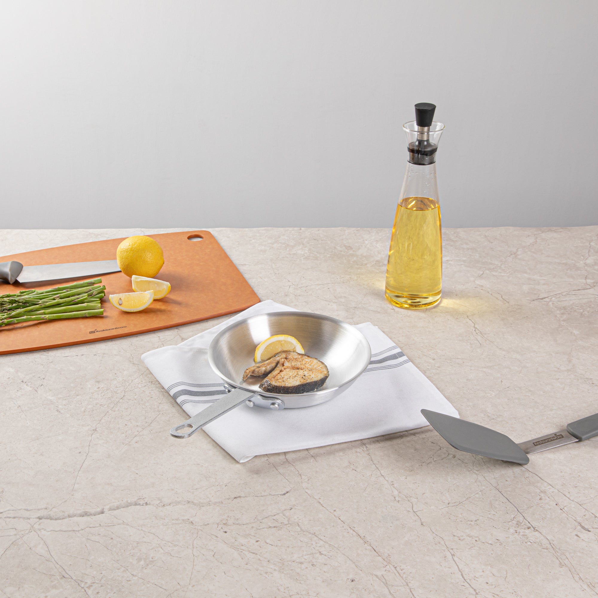Met Lux Aluminum 7" Fry Pan - 1 count box