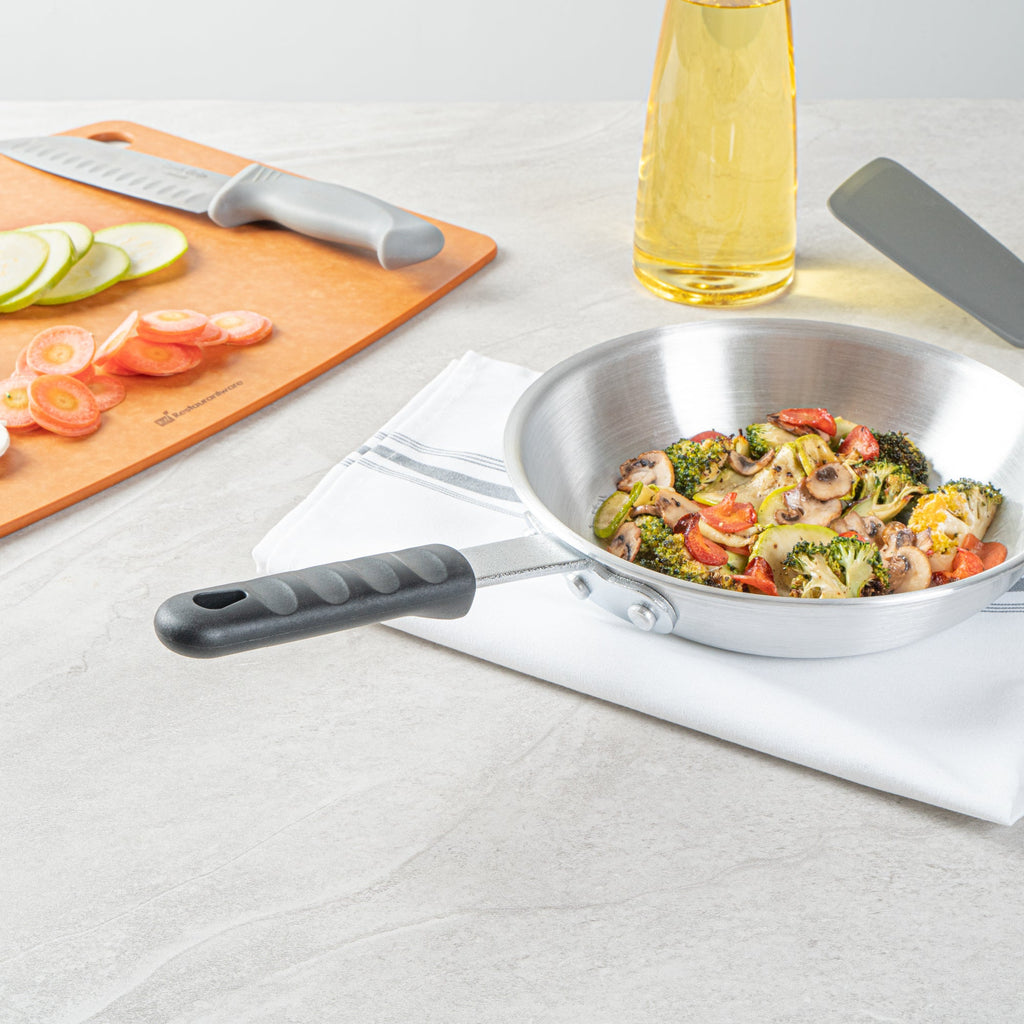 Met Lux Black Silicone Removable Pan Handle Sleeve - For 7" and 8" Aluminum Pans - 4 1/4" - 1 count box