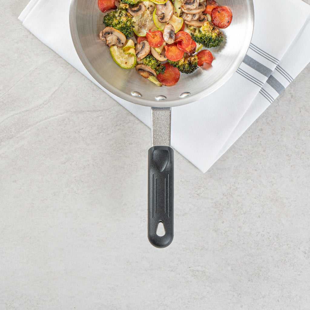 Met Lux Black Silicone Removable Pan Handle Sleeve - For 7" and 8" Aluminum Pans - 4 1/4" - 1 count box