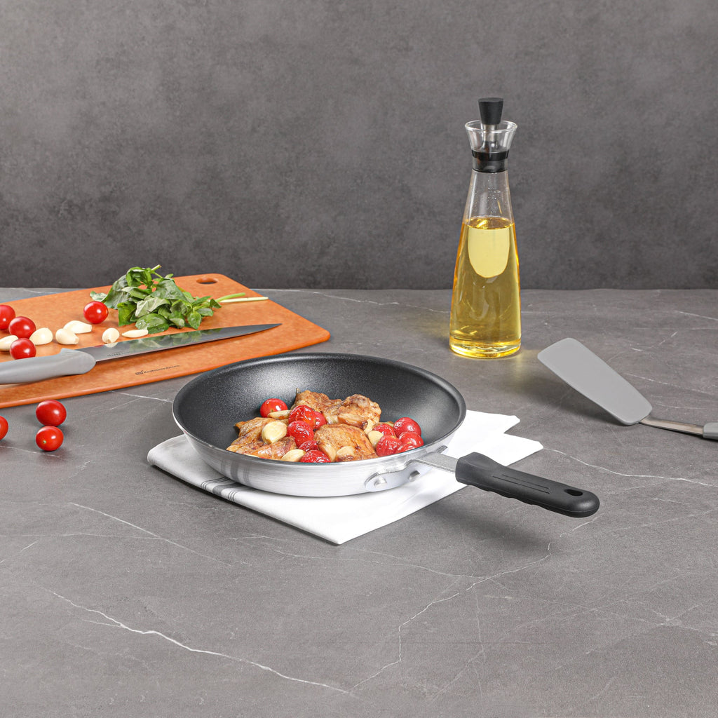 Met Lux Black Silicone Removable Pan Handle Sleeve - For 10" and 12" Aluminum Pans - 5 1/4" - 1 count box