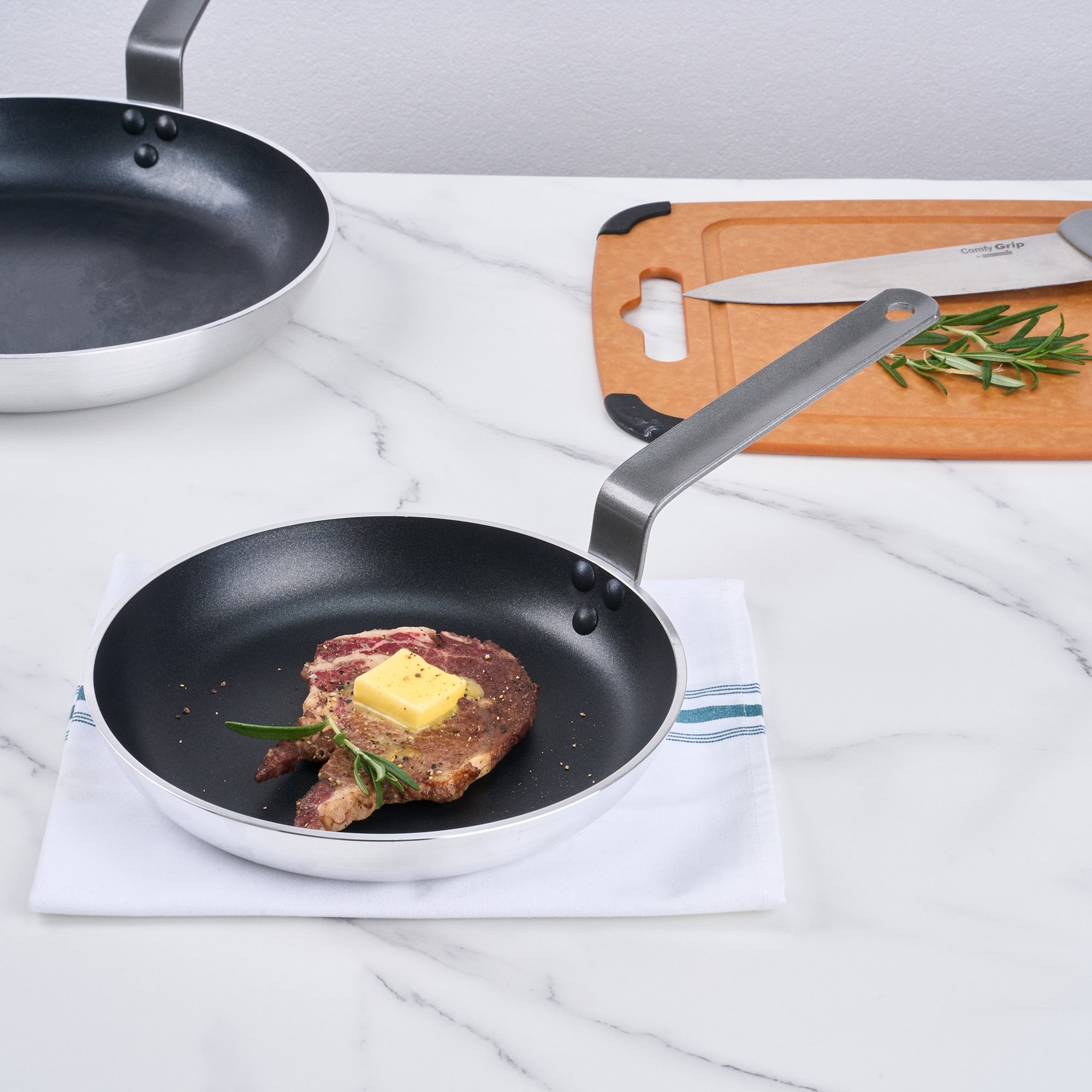 Met Lux Aluminum 9" Fry Pan - Non-Stick, Induction Ready, Heavy Duty - 1 count box