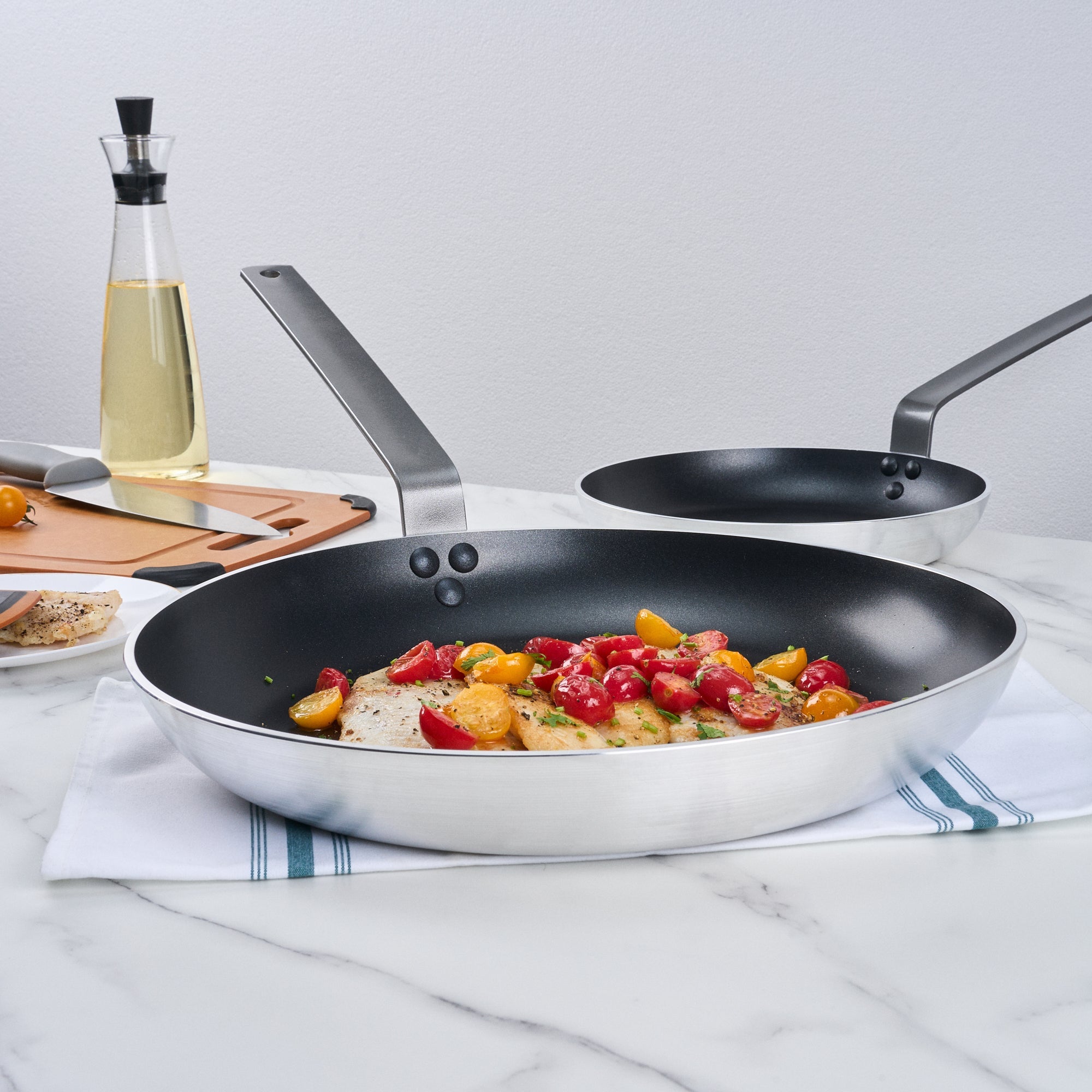 Met Lux Aluminum 16" Fry Pan - Non-Stick, Induction Ready, Heavy Duty - 1 count box