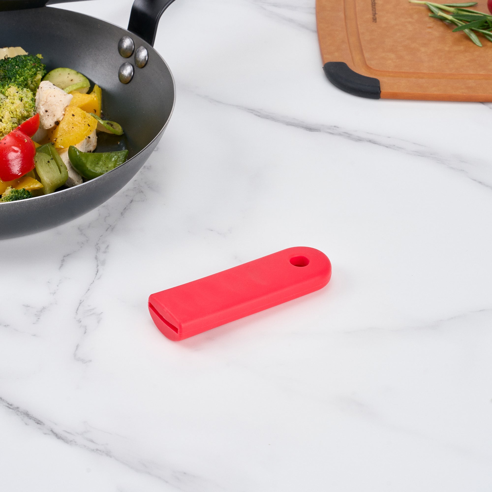 Met Lux Red Silicone Removable Pan Handle Sleeve - 4 3/4'' - 1 count box