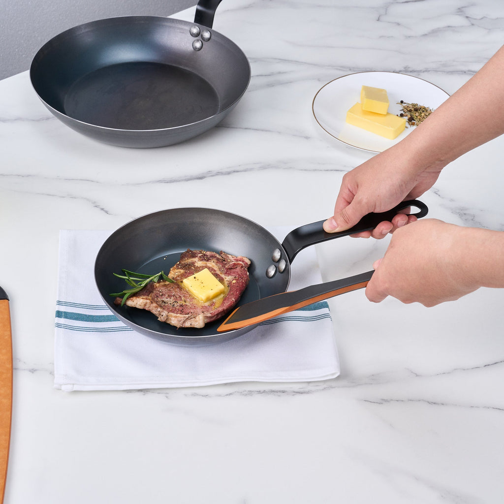 Met Lux Black Carbon Steel 8" Fry Pan - 1 count box