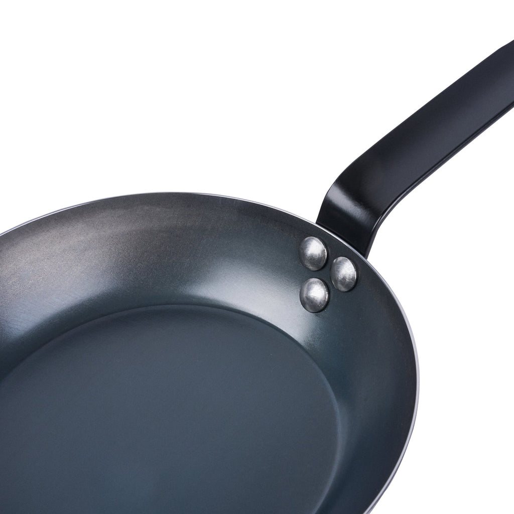 Met Lux Black Carbon Steel 8" Fry Pan - 6 count box