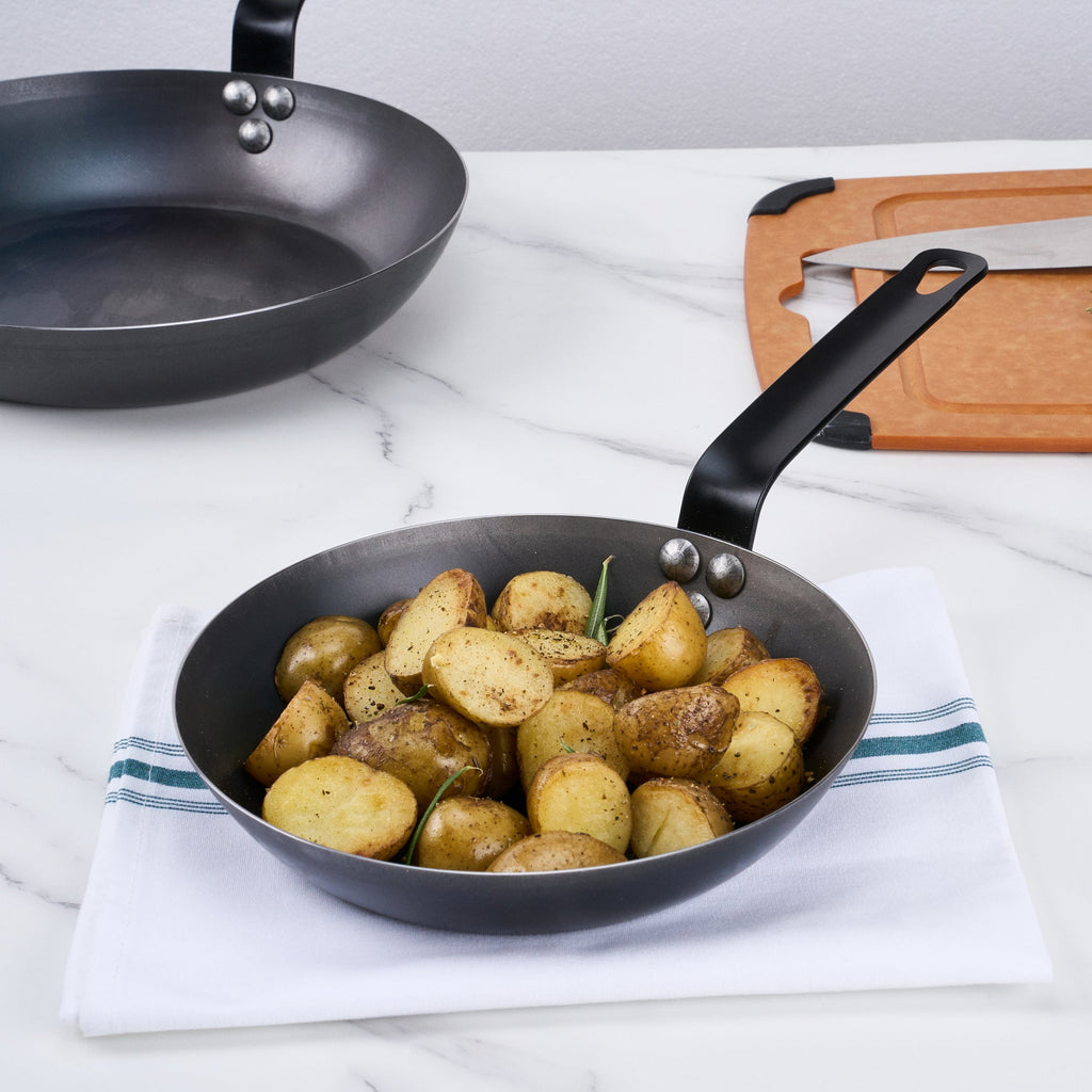 Met Lux Black Carbon Steel 9" Fry Pan - 1 count box