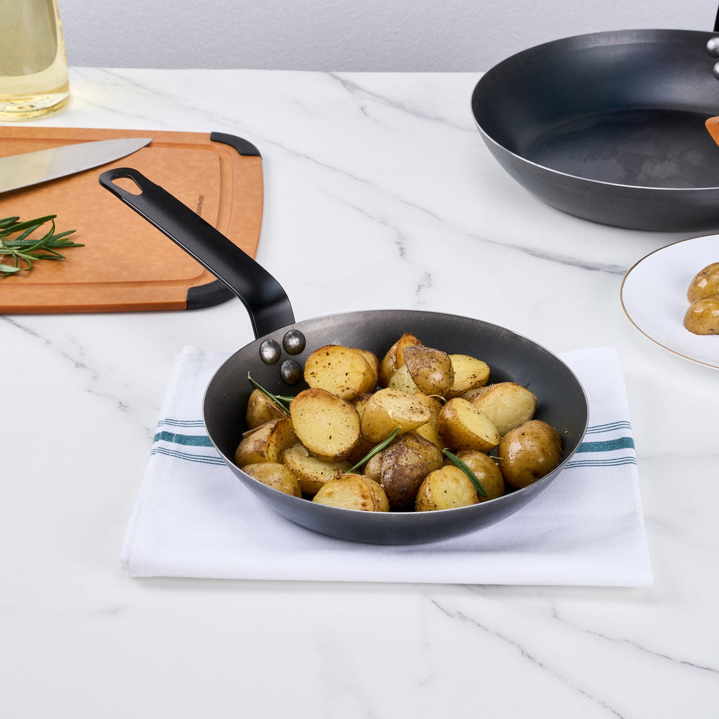 Met Lux Black Carbon Steel 9" Fry Pan - 1 count box