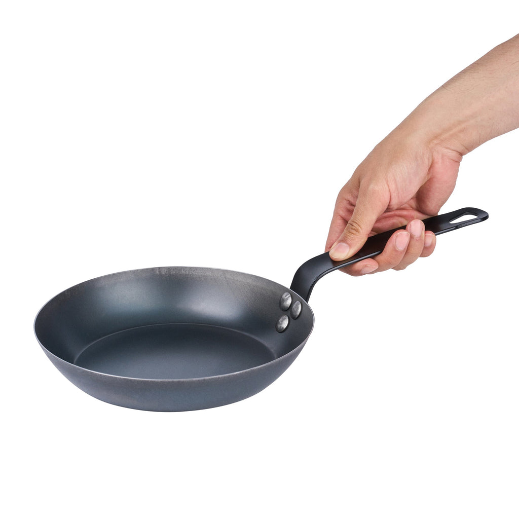 Met Lux Black Carbon Steel 9" Fry Pan - 6 count box