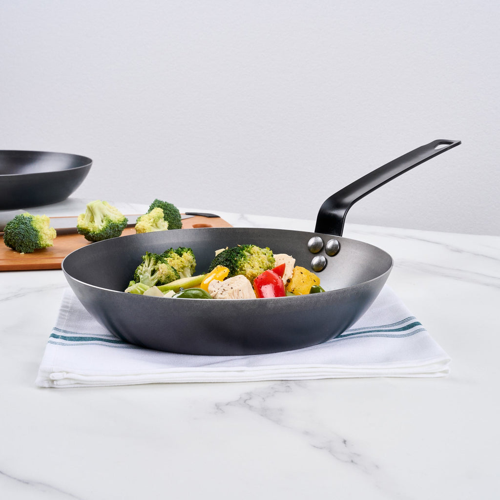 Met Lux Black Carbon Steel 10" Fry Pan - 1 count box
