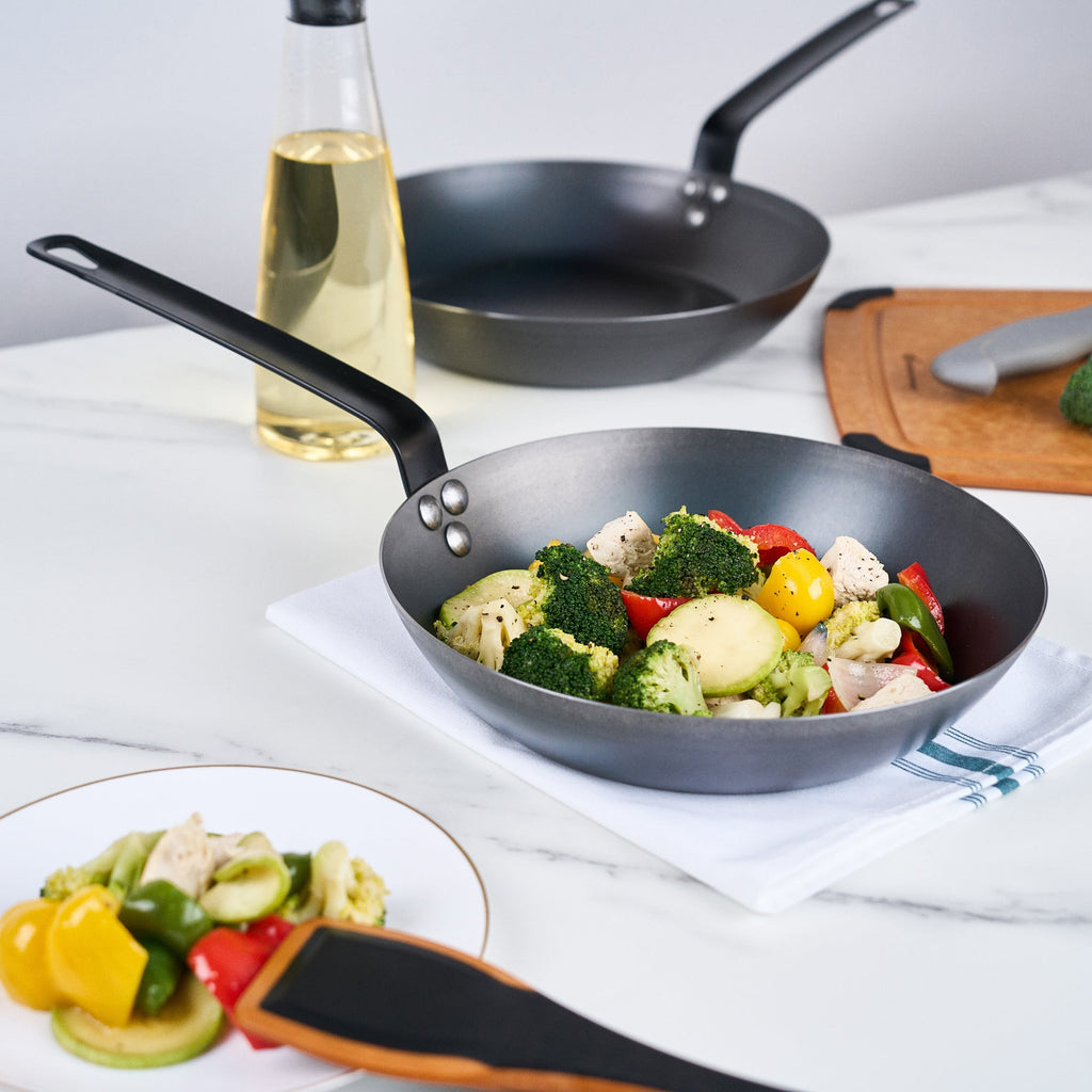 Met Lux Black Carbon Steel 10" Fry Pan - 1 count box