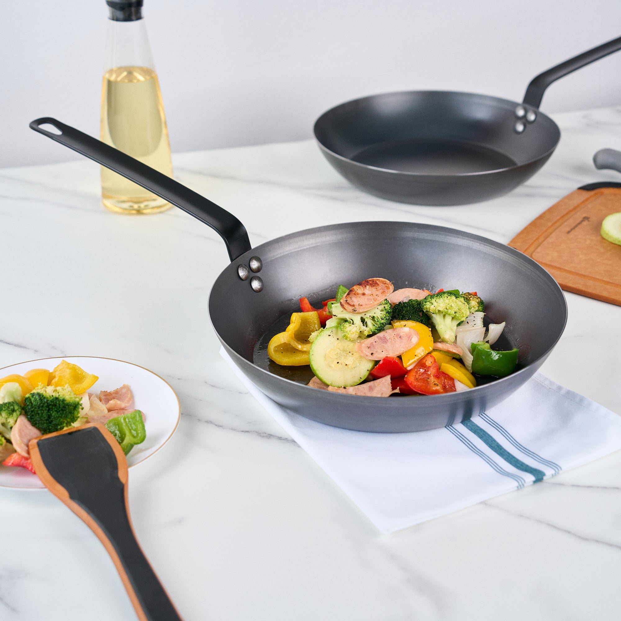Met Lux Black Carbon Steel 12" Fry Pan - 1 count box