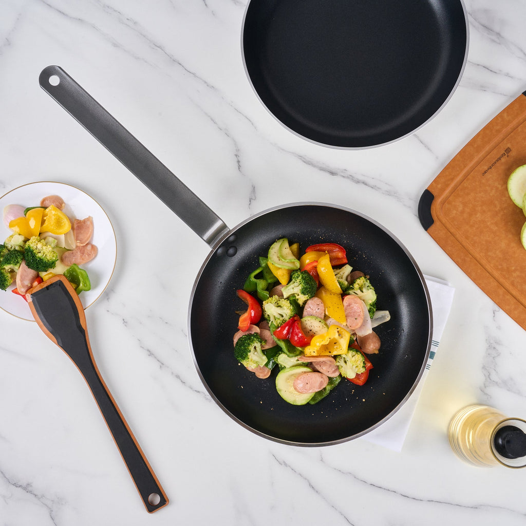 Met Lux Black Carbon Steel 12" Fry Pan - 1 count box