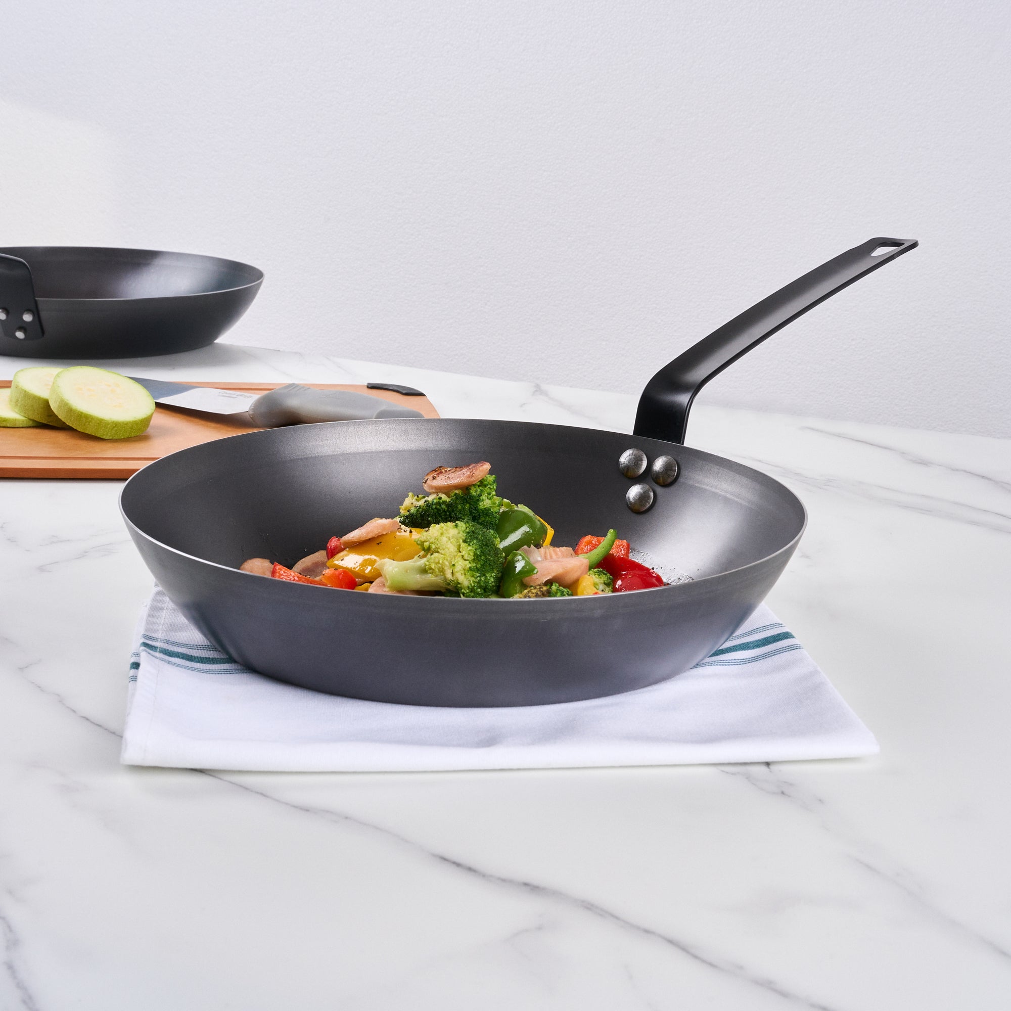 Met Lux Black Carbon Steel 12" Fry Pan - 6 count box