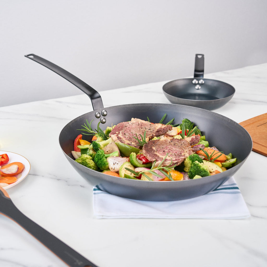 Met Lux Black Carbon Steel 16" Fry Pan - 6 count box