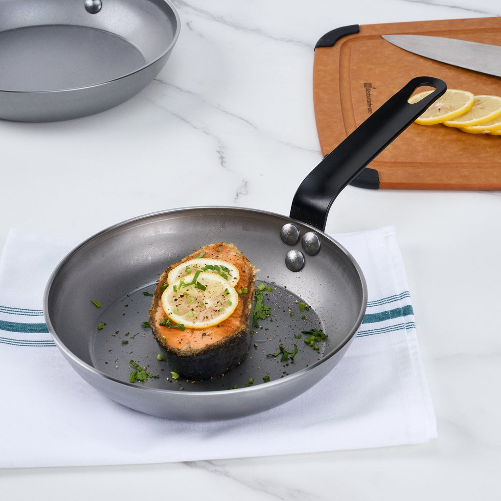 Met Lux Carbon Steel 8" Fry Pan - 1 count box