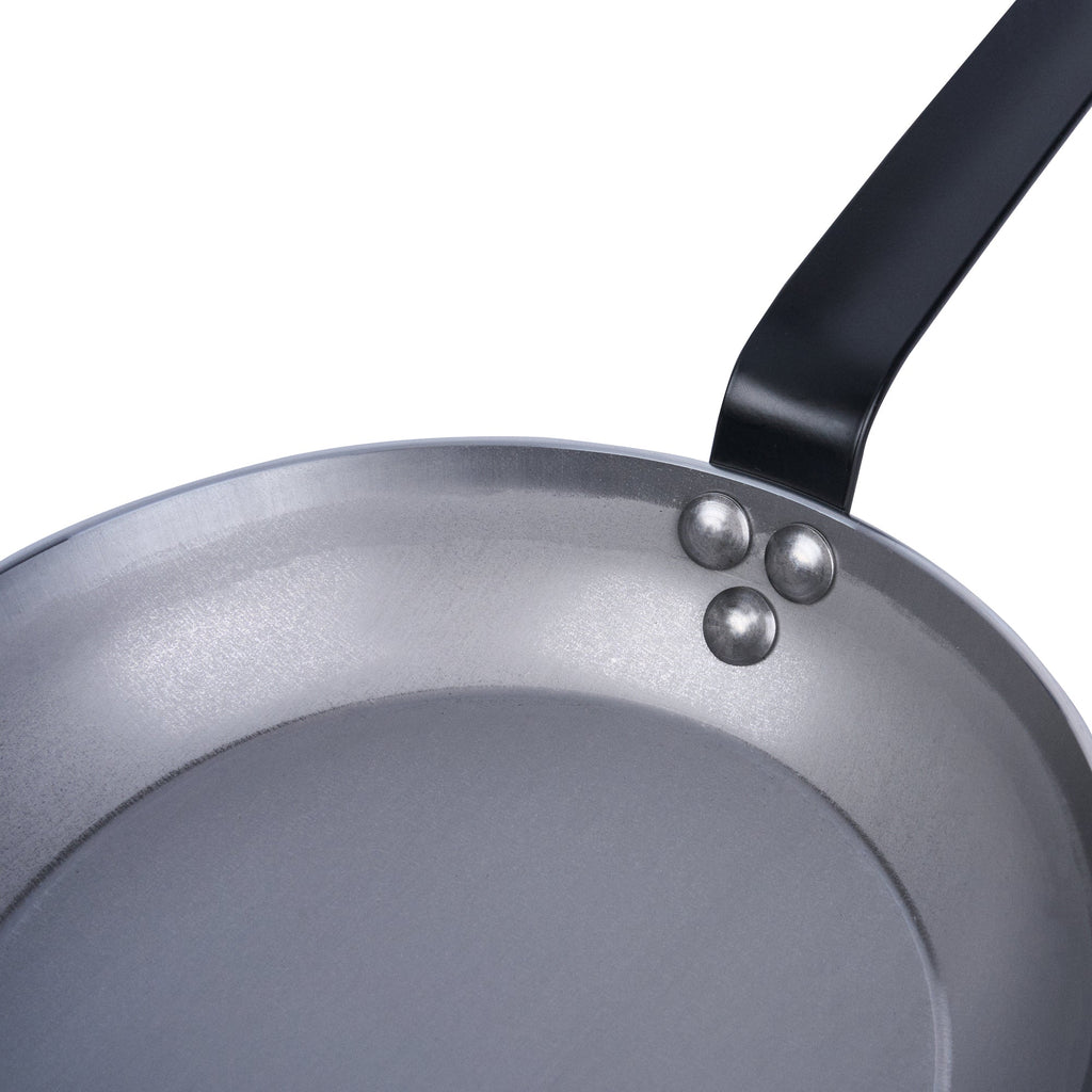 Met Lux Carbon Steel 9" Fry Pan - 1 count box
