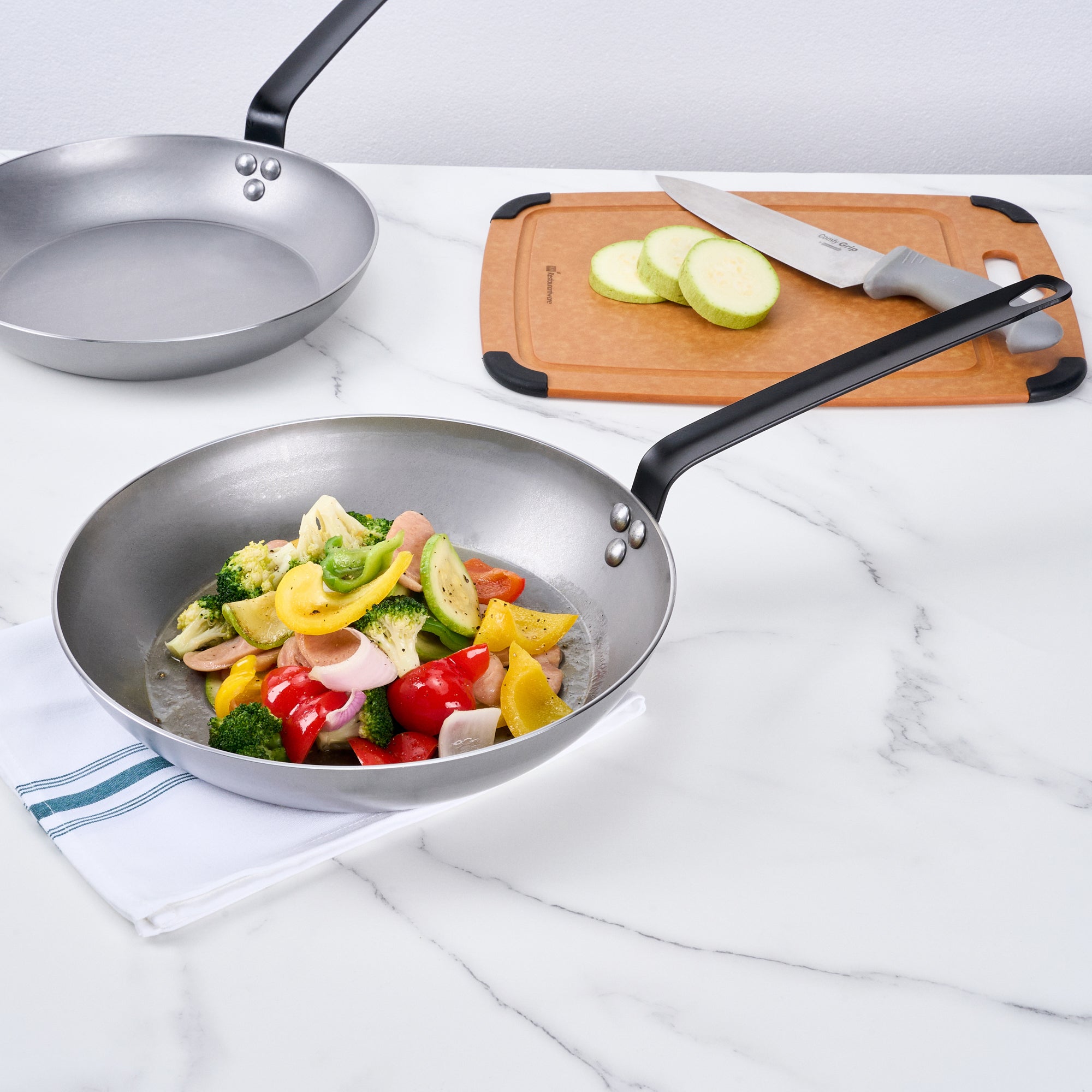 Met Lux Carbon Steel 12" Fry Pan - 6 count box