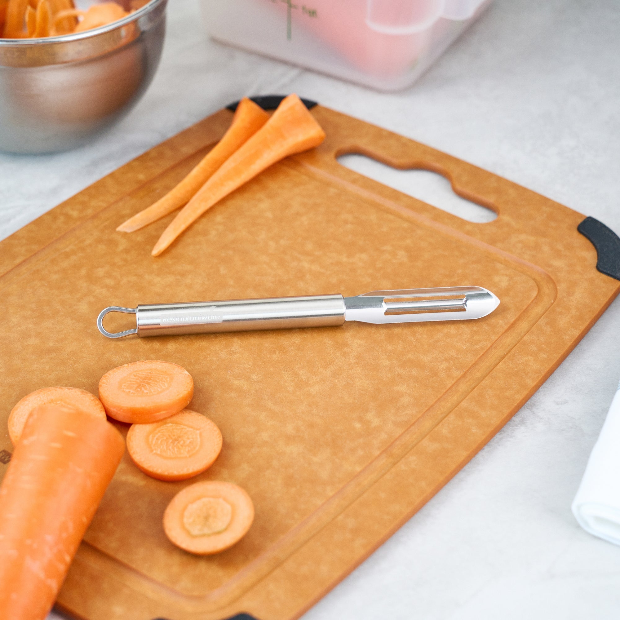 German Standard Stainless Steel Vegetable Peeler - 7 3/4'' - 24 count box