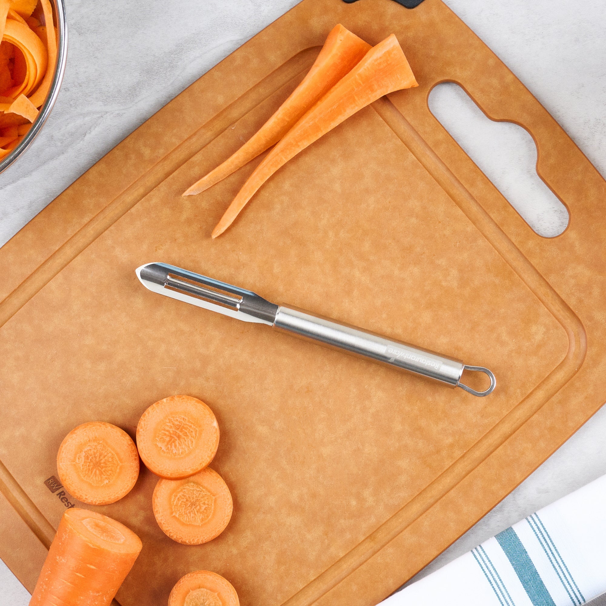 German Standard Stainless Steel Vegetable Peeler - 7 3/4'' - 6 count box