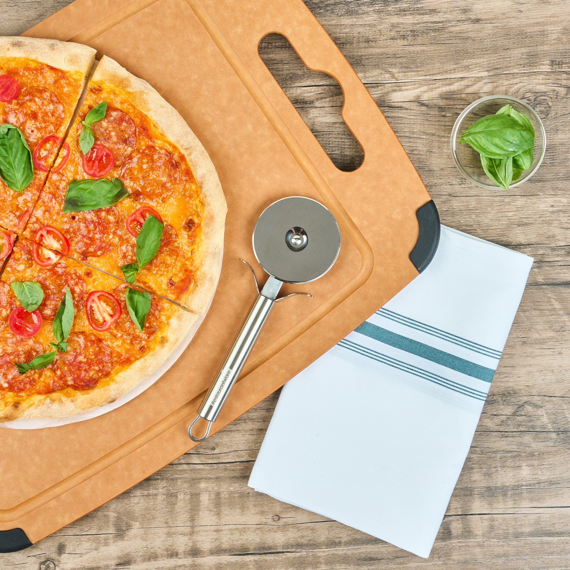 German Standard Stainless Steel Pizza Wheel - with Finger Guard - 7 3/4'' x 2 1/2'' - 24 count box