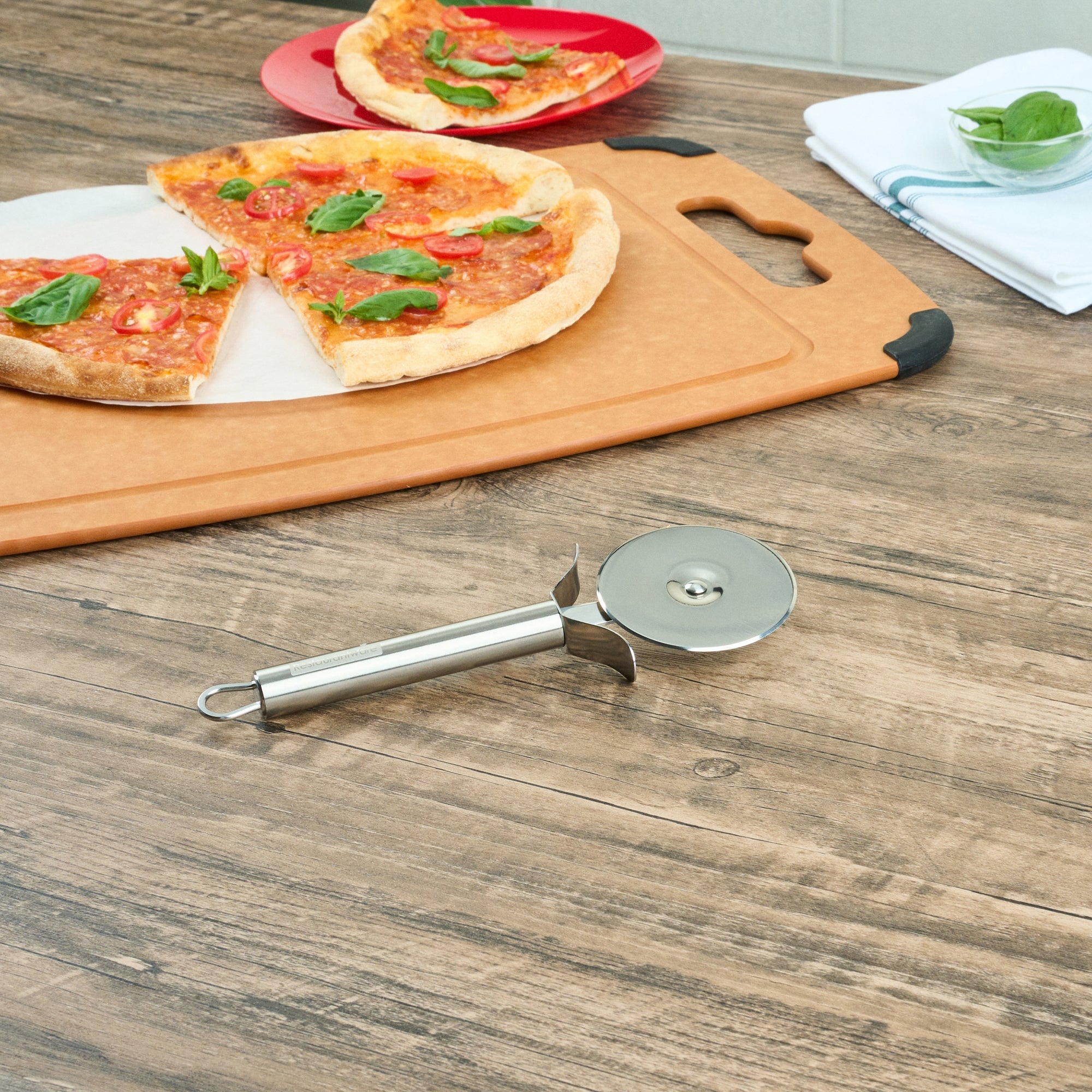 German Standard Stainless Steel Pizza Wheel - with Finger Guard - 7 3/4'' x 2 1/2'' - 1 count box