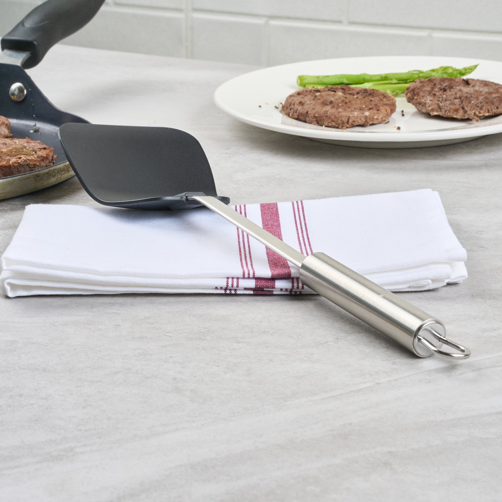 German Standard Black Nylon High Heat Wok Spatula - with Stainless Steel Handle - 14 1/4'' - 1 count box