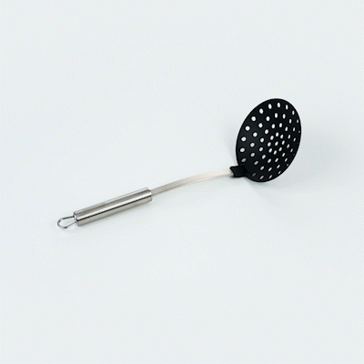 German Standard Black Nylon High Heat Skimmer - with Stainless Steel Handle - 12 3/4'' x 4 1/4'' - 36 count box