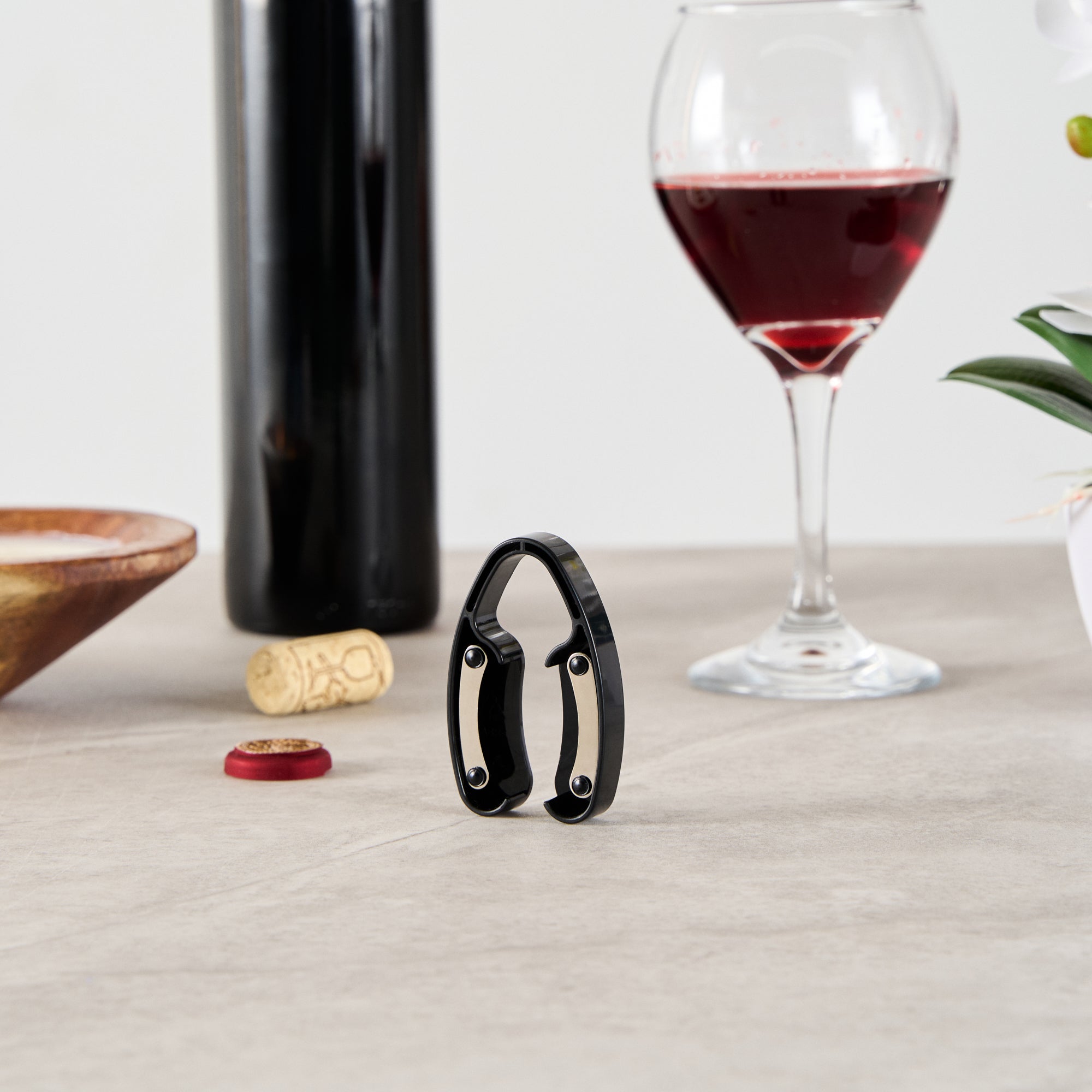 Bar Lux Black Plastic Wine Foil Cutter - 1 count box
