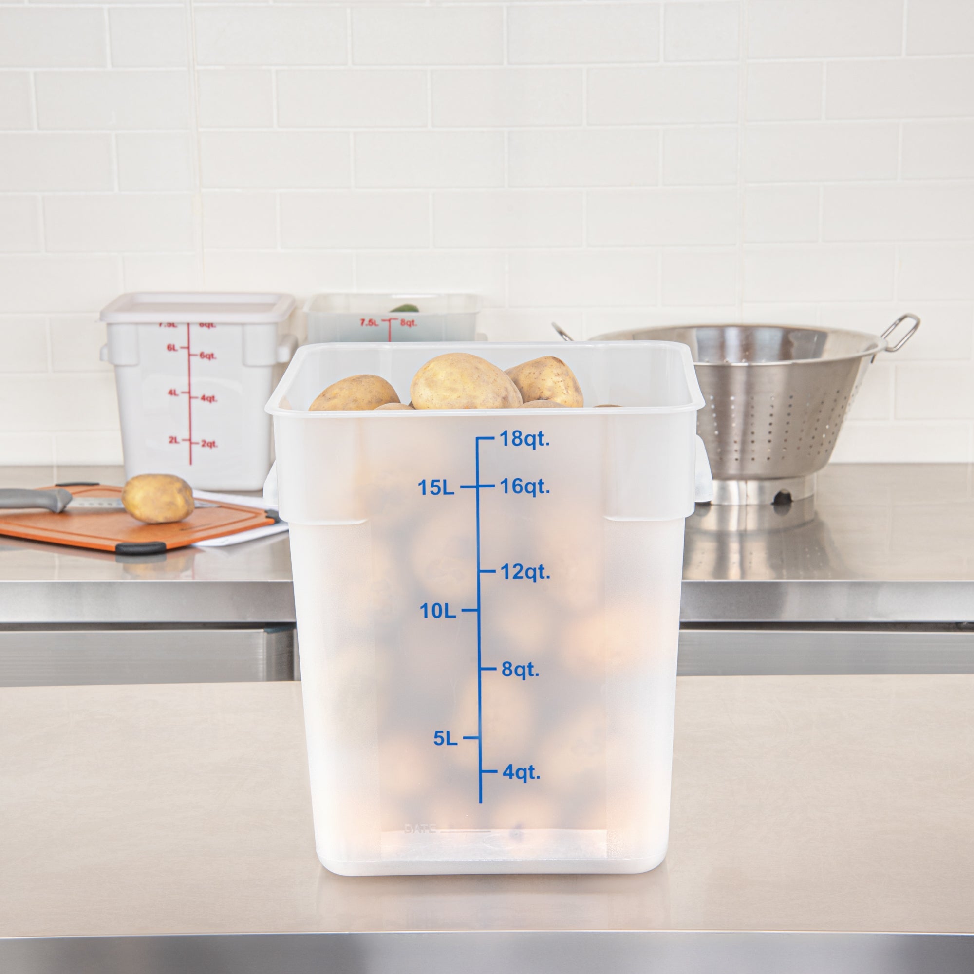 Met Lux 18 qt Square Translucent Plastic Food Storage Container - with Blue Volume Markers - 11" x 11" x 12 1/2" - 10 count box