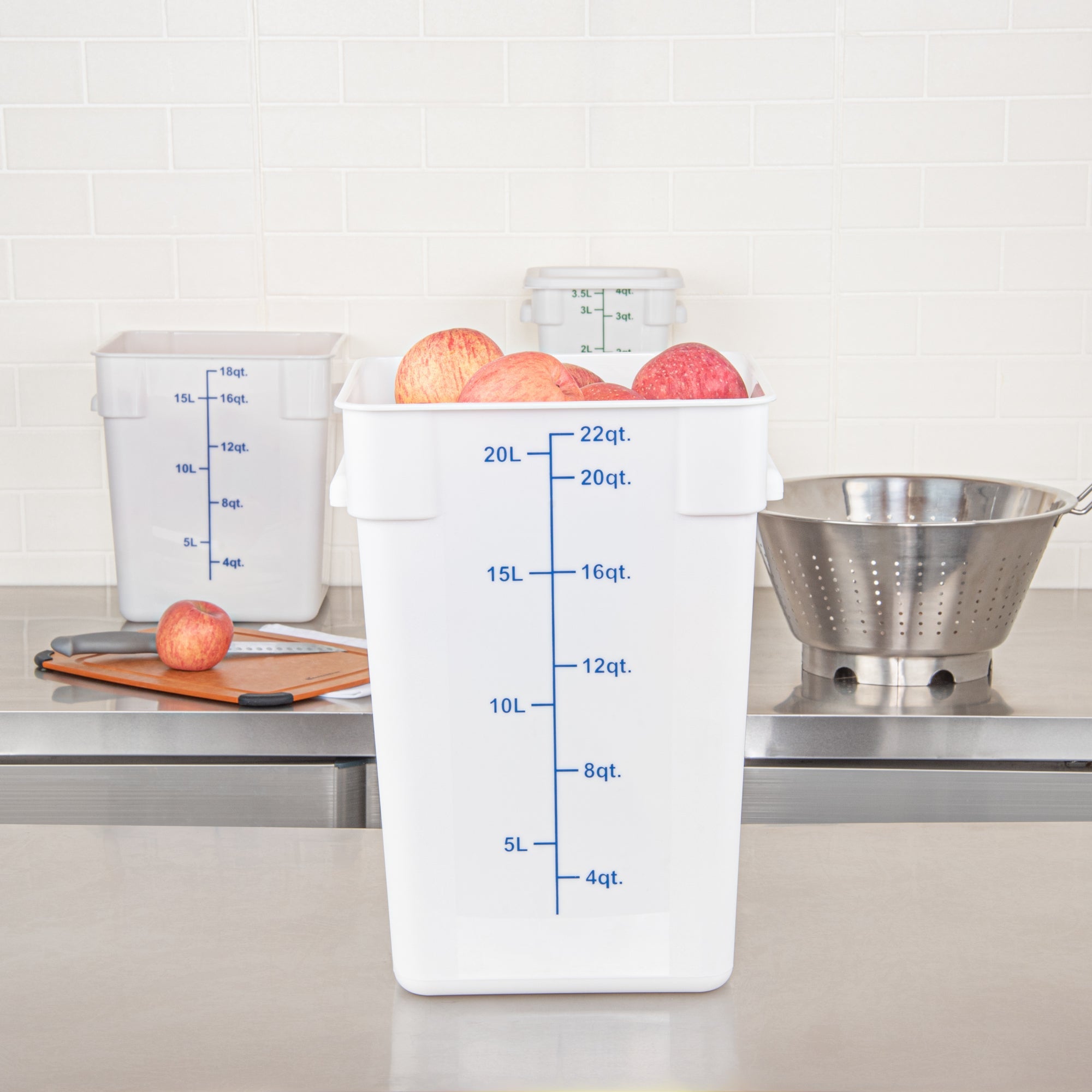 Met Lux 22 qt Square White Plastic Food Storage Container - with Blue Volume Markers - 11" x 11" x 15 1/2" - 1 count box