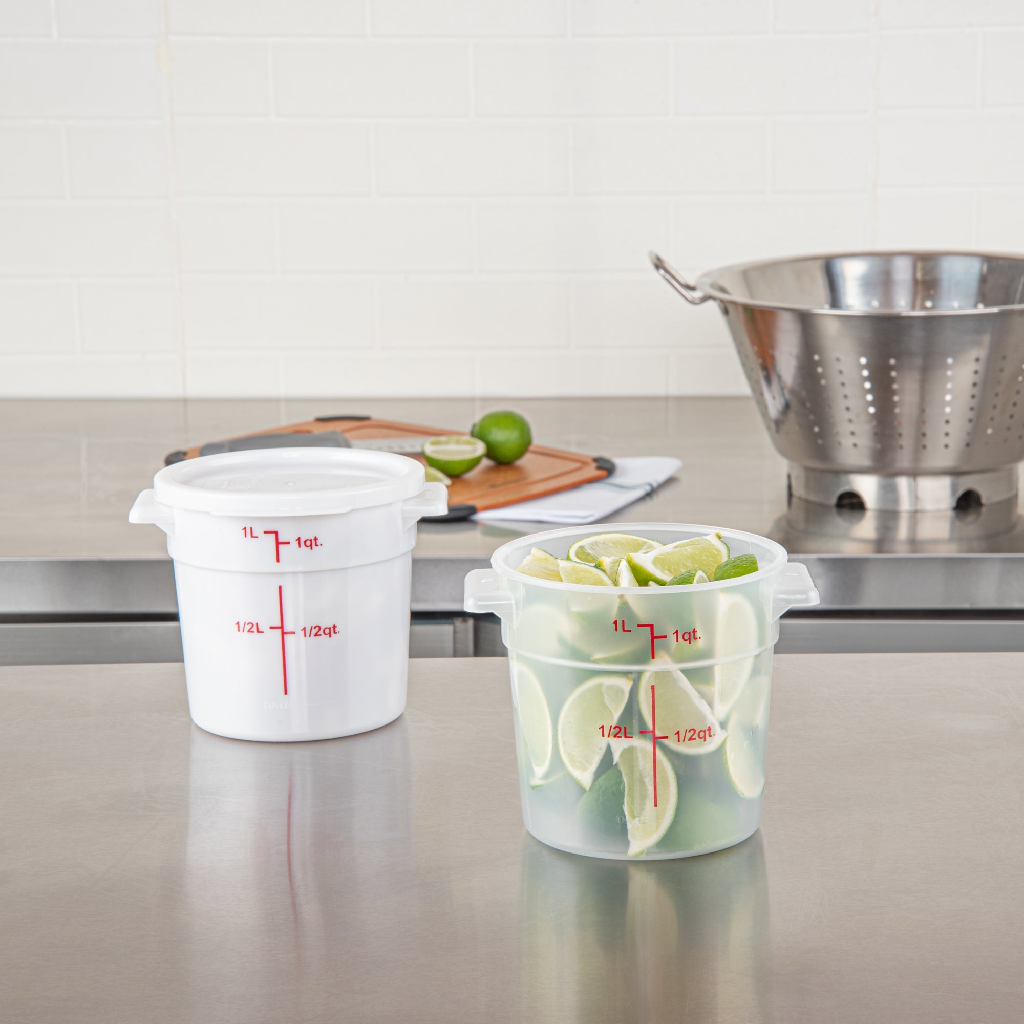 Met Lux 1 qt Round Translucent Plastic Food Storage Container - with Red Volume Markers - 5" x 5" x 5" - 1 count box