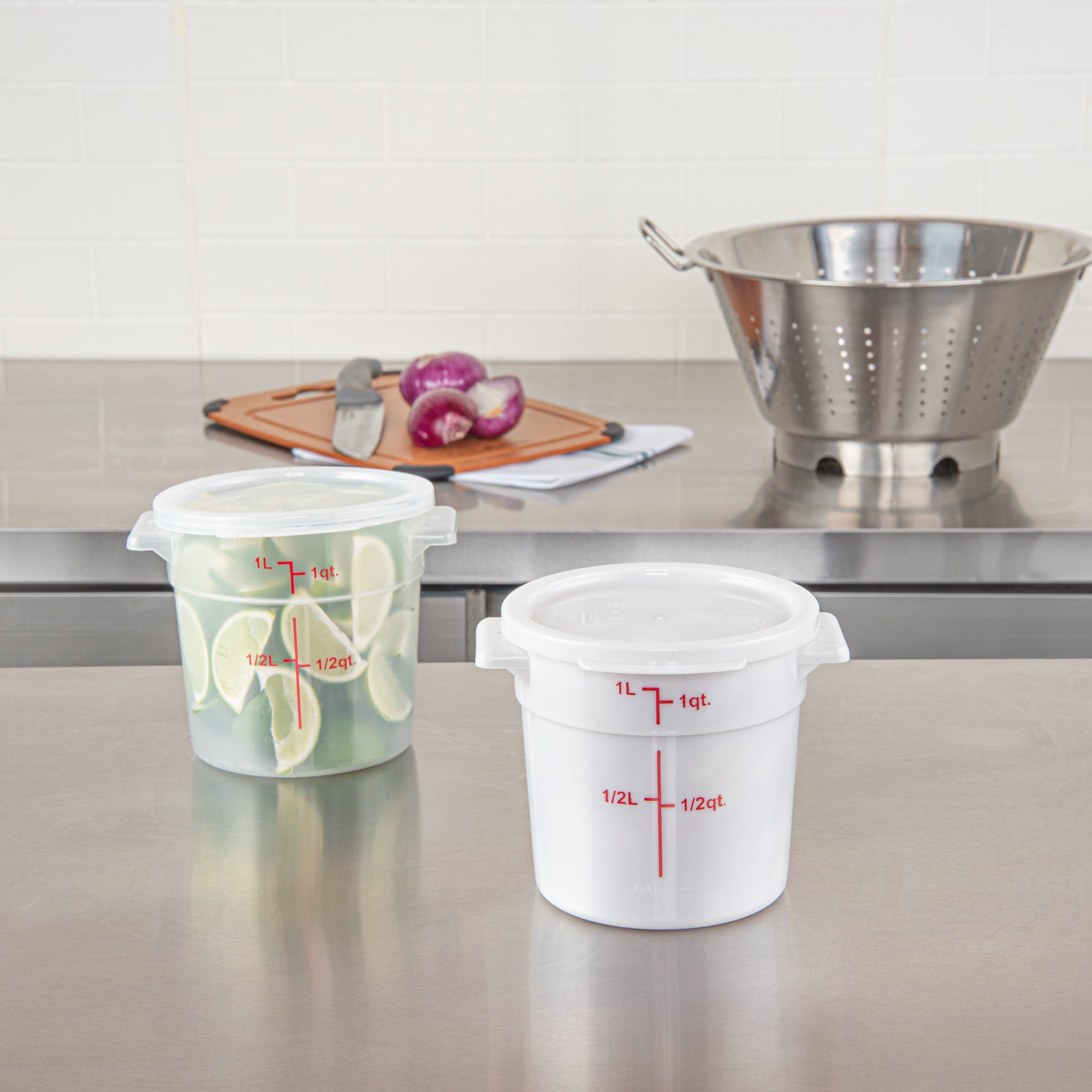 Met Lux Round White Plastic Food Storage Container Lid - Fits 1 qt - 1 count box