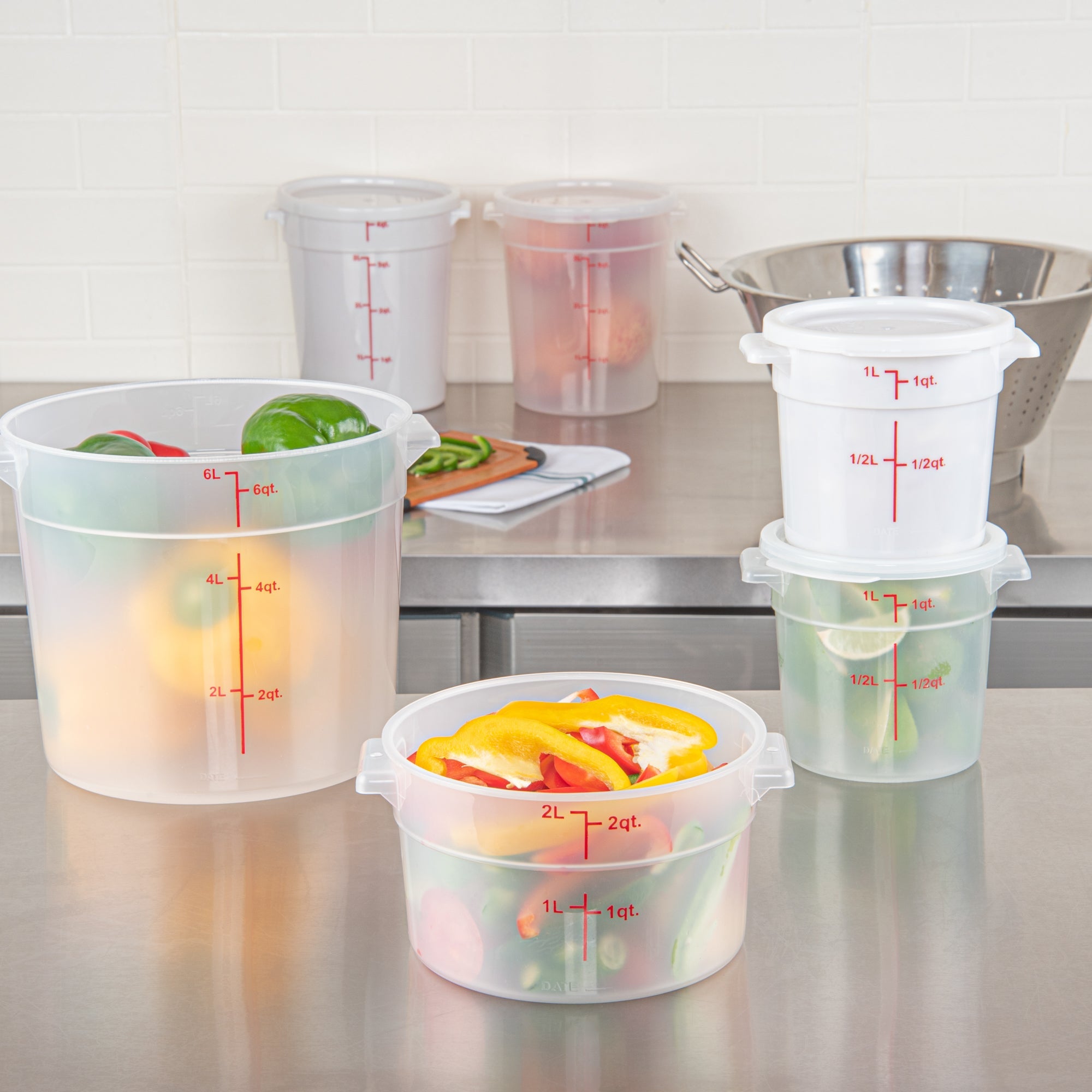 Met Lux 2 qt Round Translucent Plastic Food Storage Container - with Red Volume Markers - 7 1/4" x 7 1/4" x 4 1/4" - 1 count box