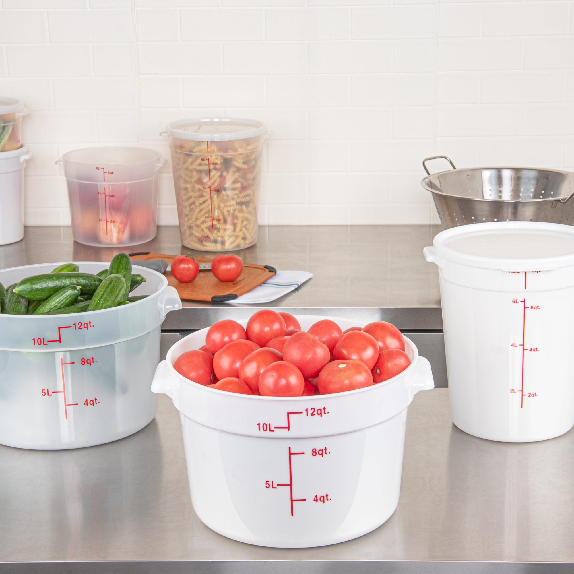 Met Lux 12 qt Round White Plastic Food Storage Container - with Red Volume Markers - 12 1/4" x 12 1/4" x 8" - 10 count box